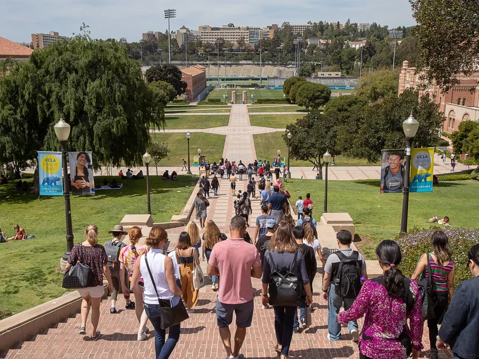 Crowd of visitors at UCLA's Janns Steps
